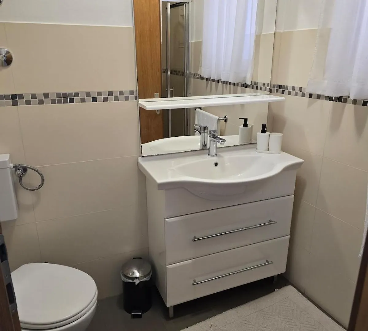 Apartments Katicin Poljana  0*, Poljana (Ugljan) Croatia
