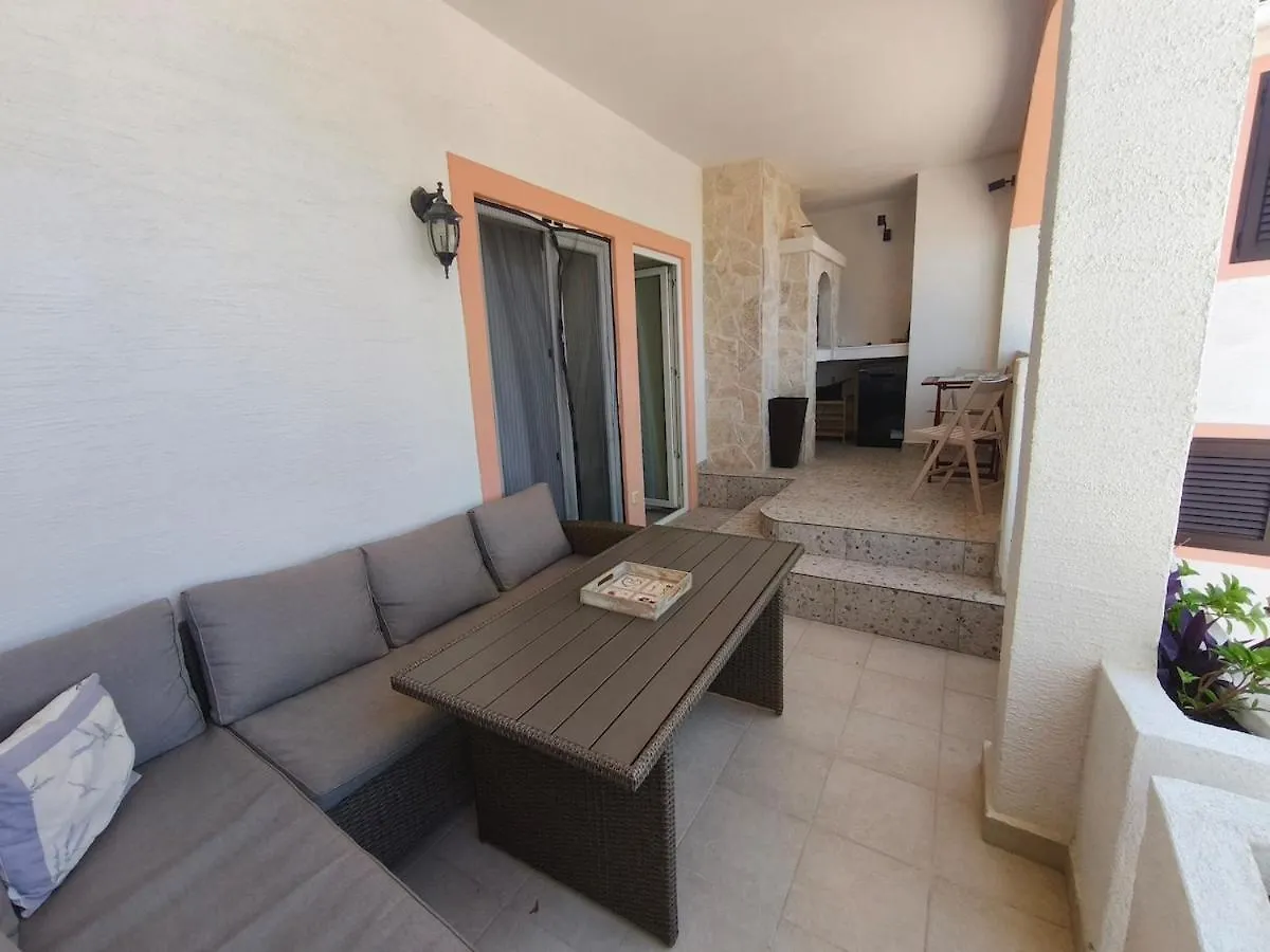 Apartments Katicin Poljana  0*, Poljana (Ugljan)
