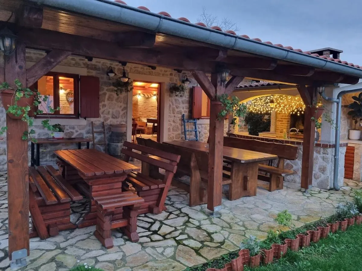 Apartments Katicin Poljana